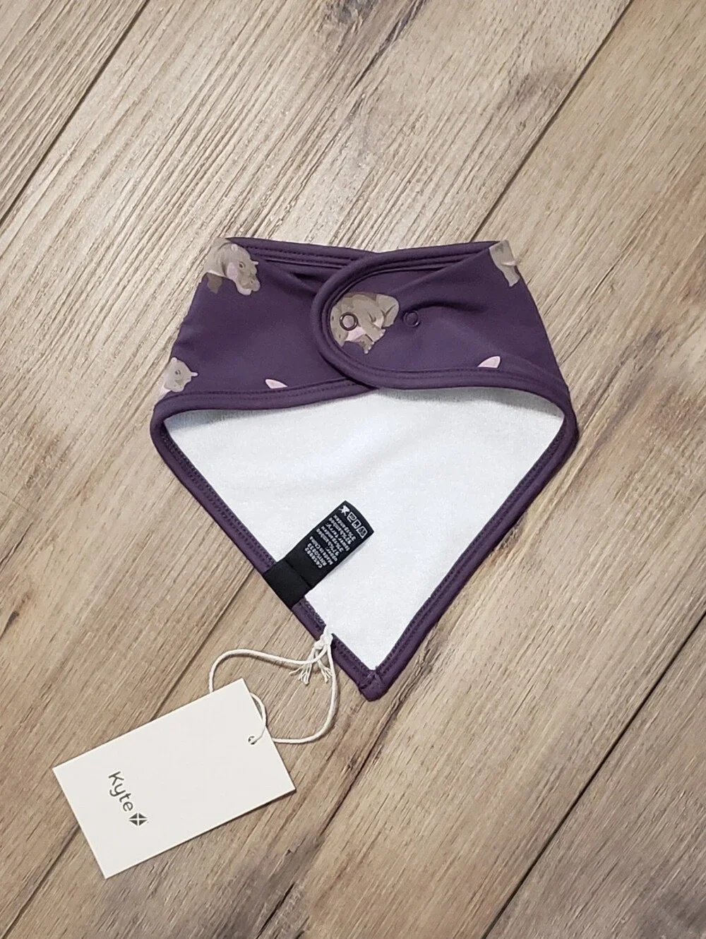 Kyte Baby Hippo Bib NWT